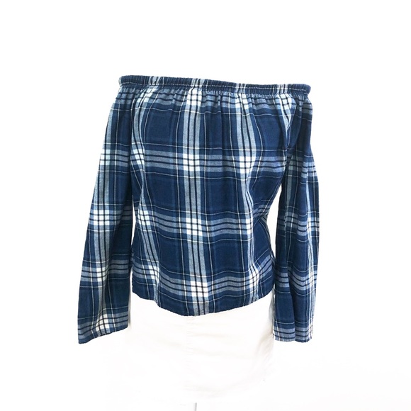 cloth & stone Tops - Cloth and Stone off the shoulder top size Small